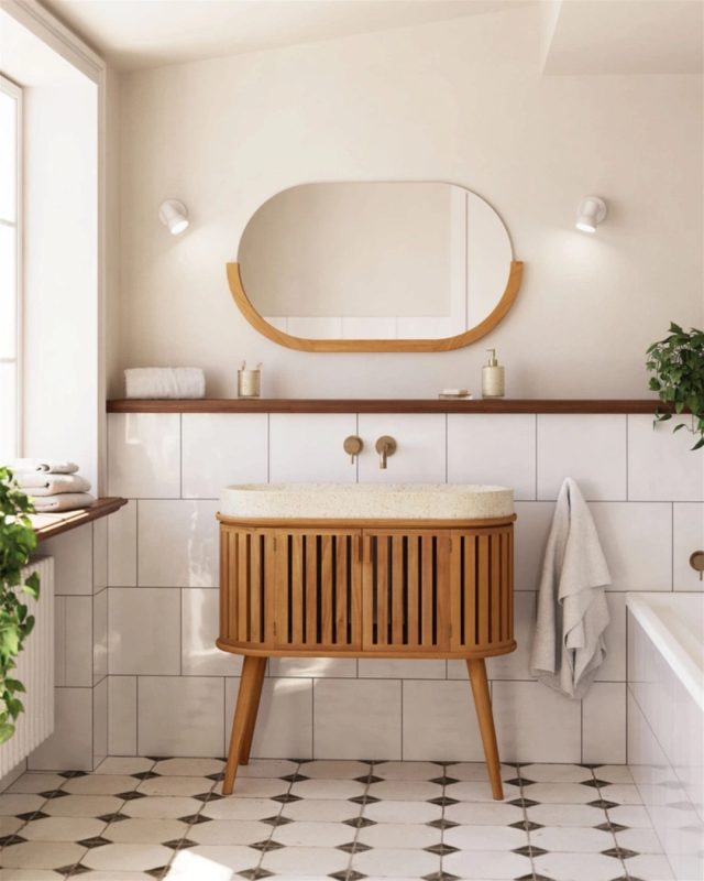 Her ses det unikke vægspejl “Rokia” fra Rokia-serien af Kave Home. Spejlet er et solidt teak spejl med et naturligt finish. Det er moderne og har et design, som er innovativt 👏⁠
⁠
Spejlet er fugtbestandigt, så det kan anvendes på badeværelset, men dets unikke form betyder, at spejlet finder sig til rette i ethvert rum. Dette er spejlet til hjemmet, som sætter pris på stil og mode🪞⁠
⁠
#badeværelsesinspiration #badeværelsesdesign #nordicbathroom #badeværelsesdetaljer #skandinaviskdesign #bathroomstyle #badeværelseshygge #likehomedk #scandihome #scandiliving #nordichomes #interiorlovers #interiør #interiørmagasinet #boliginspiration