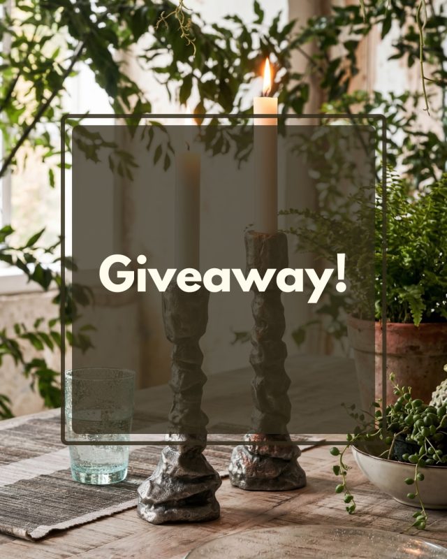 🔥GIVEAWAY🔥

Drømmer du om et mere rustikt og naturligt udtryk i hjemmet? 🩶 Nu har du chancen for at vinde to smukke Raku-lysestager i antik sølv, perfekt til at skabe en hyggelig stemning🕯️✨

Du kan vinde:
• Raku lysestage, antik sølv, H6,5 × 20 cm
• Raku lysestage, antik sølv, H7 × 25 cm
• 2 hvide stagelys, H2,3 × 24 cm

Sådan deltager du:
• Like opslaget
• Følg @likehomedk
• Tag gerne en, som også ville elske dem🔥

Vi finder en heldig vinder den 15/4, som får direkte besked 💌

Held og lykke 🤍

#giveaway #likehome #boliginteriør #nordiskinteriør #lysestage